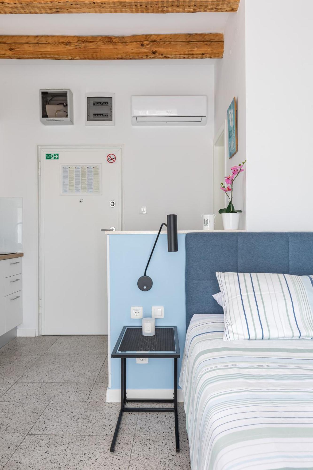 Luxury Studio Adriatic 2 Split Exterior photo